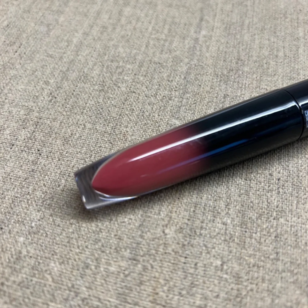 ❤️3 for $25❤️ L'oreal Paris Brilliant Signature Shiny Lip Stain Lipstick